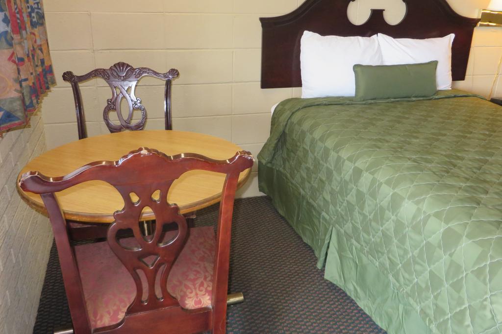 Best Budget Inn Springfield Exterior photo