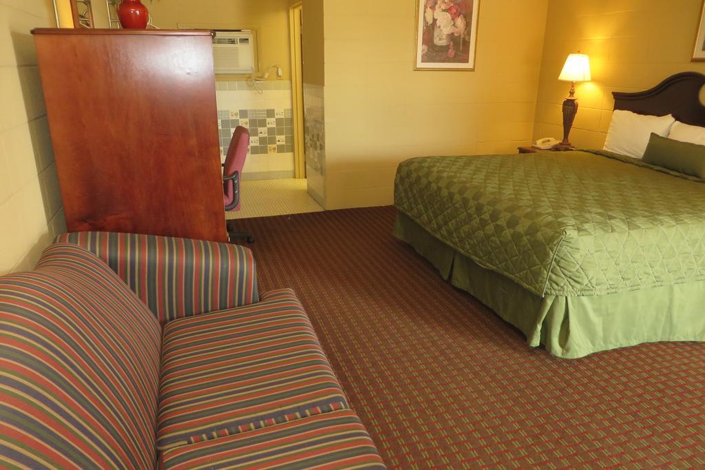 Best Budget Inn Springfield Exterior photo