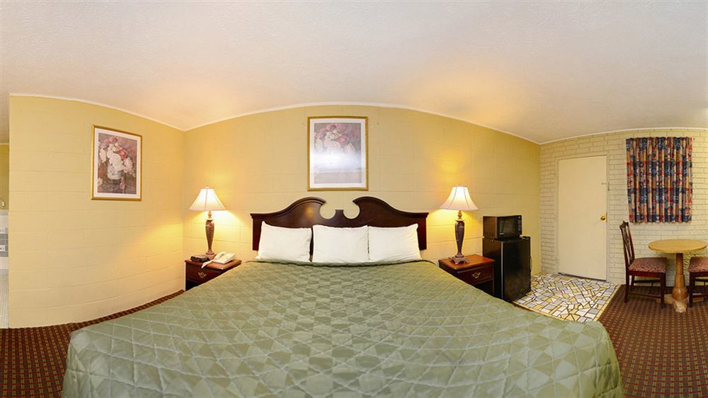 Best Budget Inn Springfield Exterior photo